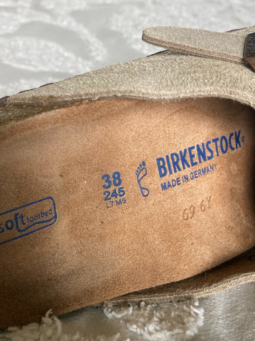 Birkenstock Boston Softbed, Taupe, size 38, Ladies size 7, Regular/Wide - Picture 3 of 10